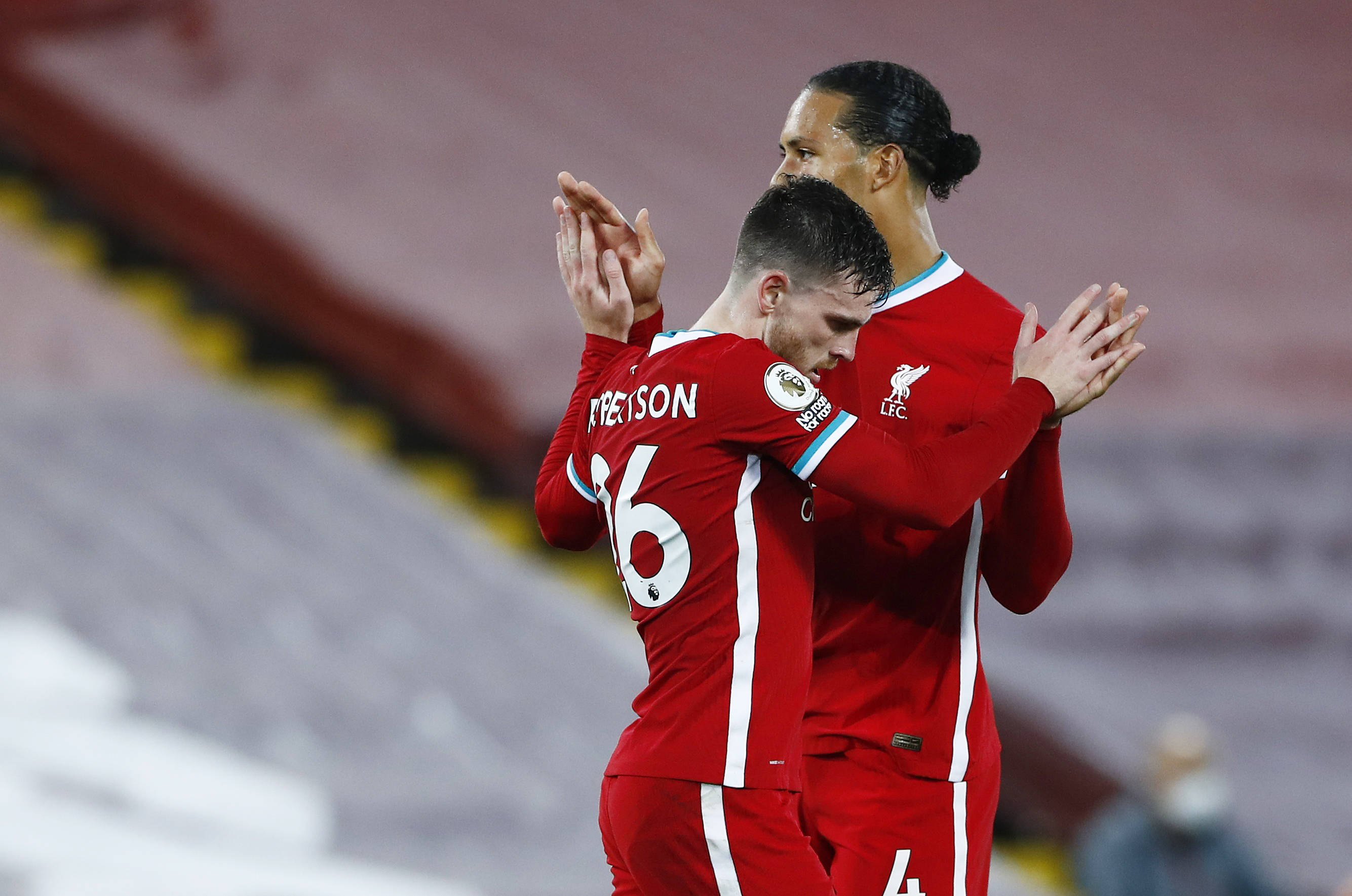 首秀获巴顿 首秀获巴顿